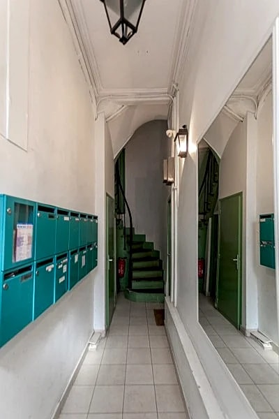 SAINT LOUIS in l’lle 1Bedroom apartment in Rue Pavée, Paris, France — photo 3