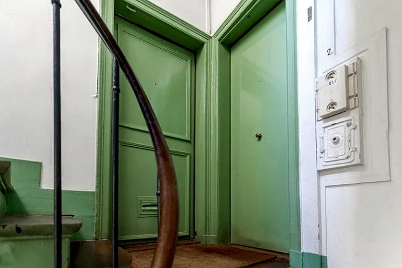 SAINT LOUIS in l’lle 1Bedroom apartment in Rue Pavée, Paris, France — photo 5