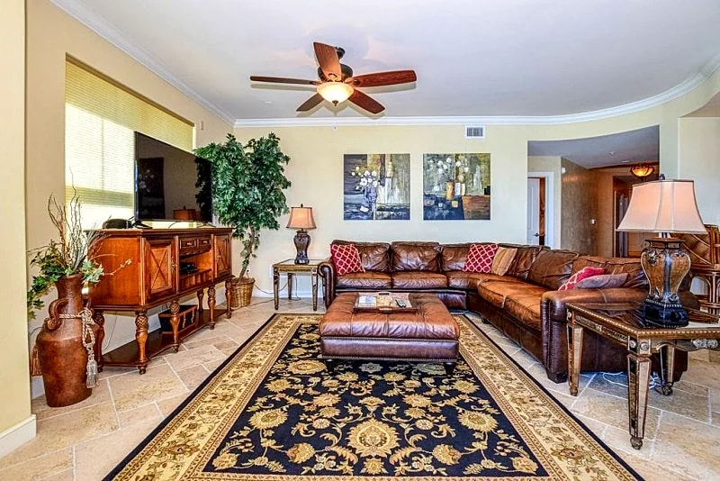 Ocean Vistas 309 3 Bdrm 3 bath Ocean Front Perfection Locally Managed! in Daytona Beach, Florida, United States — photo 4
