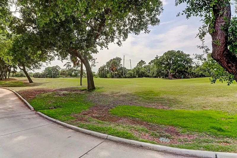 Brand new golf cart available! $250 Beach Gear credit and short stays available! in Isle Of Palms, South Carolina, United States — photo 5