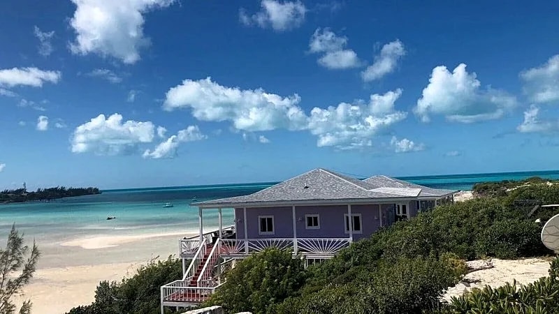 Beautiful views of the harbor. Villa with 4 bedrooms | Exuma Vacation in Staniel Cay, Exuma, Bahamas — photo 2