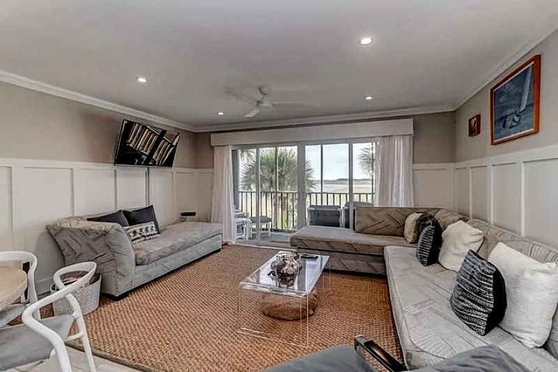 101 Mariner's Cay- Luxury Living, Community Pool, & Stunning Views! in Folly Beach, South Carolina, United States — photo 3