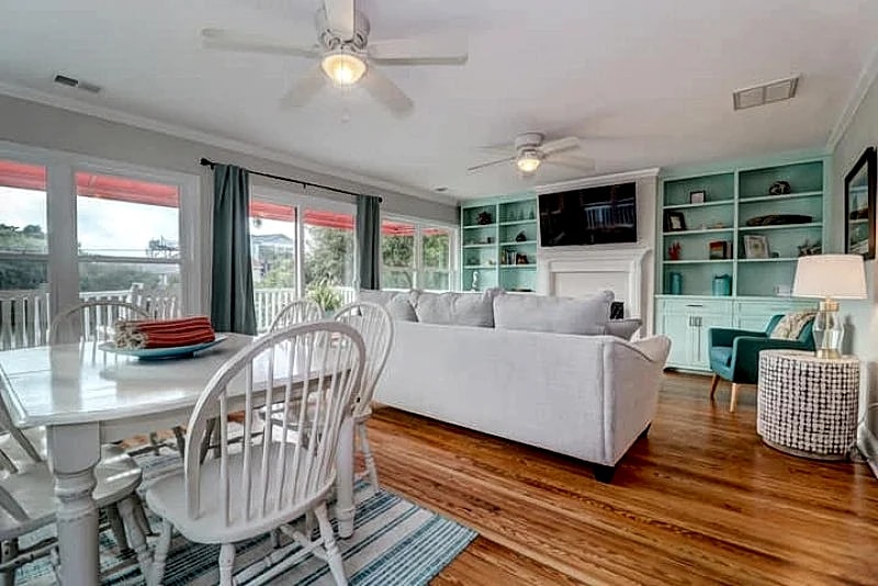 Casa Turquesa- New to Rental Market, New Furnishings - Steps to beach access! in Folly Beach, South Carolina, United States — photo 5