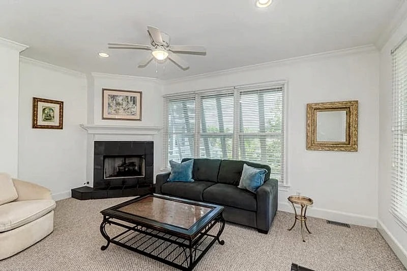 Casa Intracoastal, Golf Views, Private Pool, Screen Porch, Theatre Room in Isle Of Palms, South Carolina, United States — photo 4