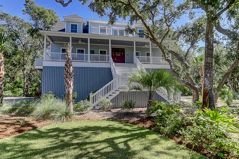Islay Folly- Luxury Home Near The Beach + FREE $250 Beach Gear Credit!