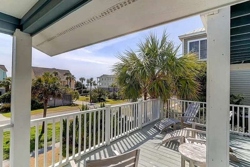 Classic Family Beach House with Private Pool & Hot Tub! Right across the from beach! in Isle Of Palms, South Carolina, United States — photo 2