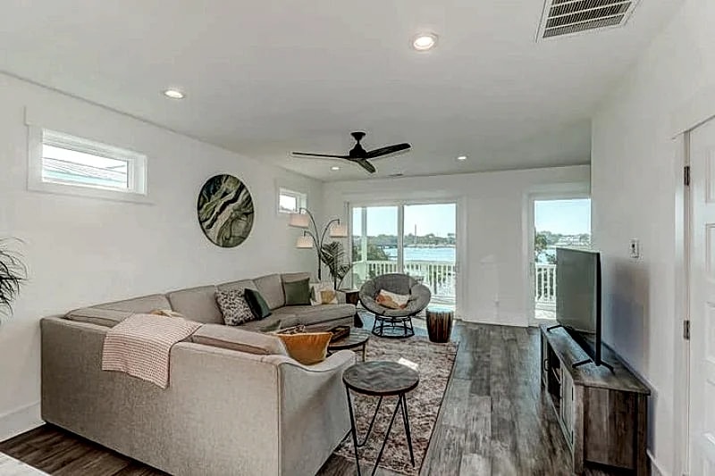 1004 Mariner's - Fin & Tonic- Luxurious River View Home with Rooftop Deck