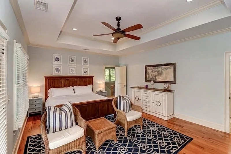 Custom Home, Private Pool, Hot Tub and Close to the Beach! in Isle Of Palms, South Carolina, United States — photo 5
