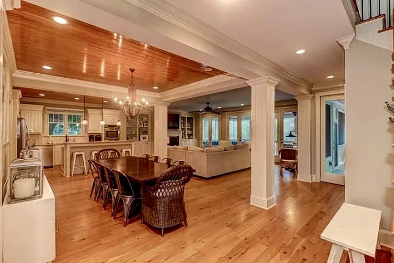 Custom Home, Private Pool, Hot Tub and Close to the Beach! in Isle Of Palms, South Carolina, United States — photo 2