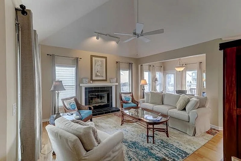Charming Beach Cottage with Lagoon views in Wild Dunes - Close to Beach & Pool