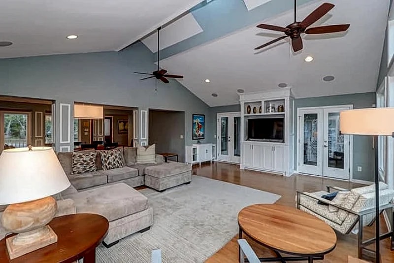 Isle of Palms Vacation Home | Lagoon View, 6 Bedroom 4.5 Bath in Isle of Palms, South Carolina, United States — photo 2