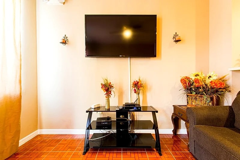 Unit 9- 3 Bedroom Home 7625 in Kissimmee, Florida, United States — photo 3