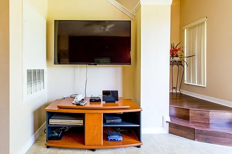 Unit 16- Emerald Island 8560 in Kissimmee, Florida, United States — photo 2