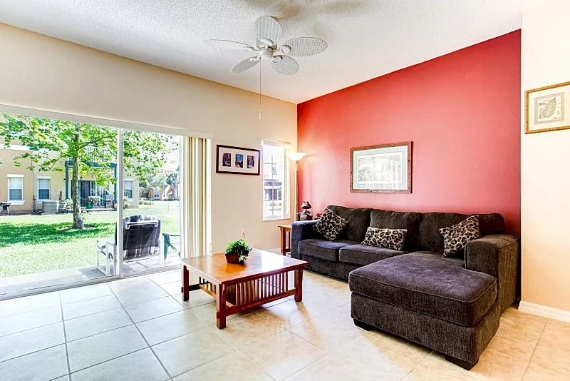Unit 16- Emerald Island 8560