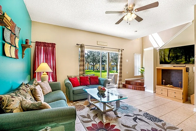 Unit 19- Emerald Island 8406