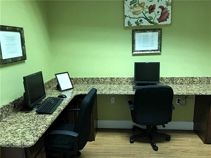 Unit 26- 4 Bedroom Emerald Island 2711