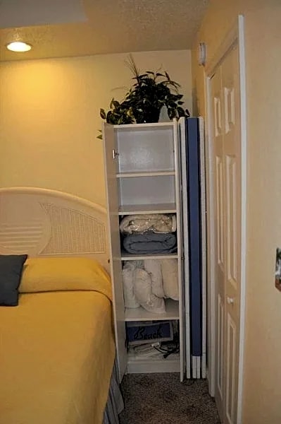 Ocean Block Condo, Steps from the Beach, Balcony, Linens, Paper Goods, Beach Items - UNIT 11 in Ocean City, Maryland, United States — photo 3