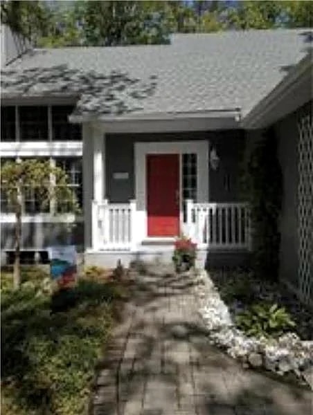 The Executive in Grand Bend, Ontario, Canada — photo 2