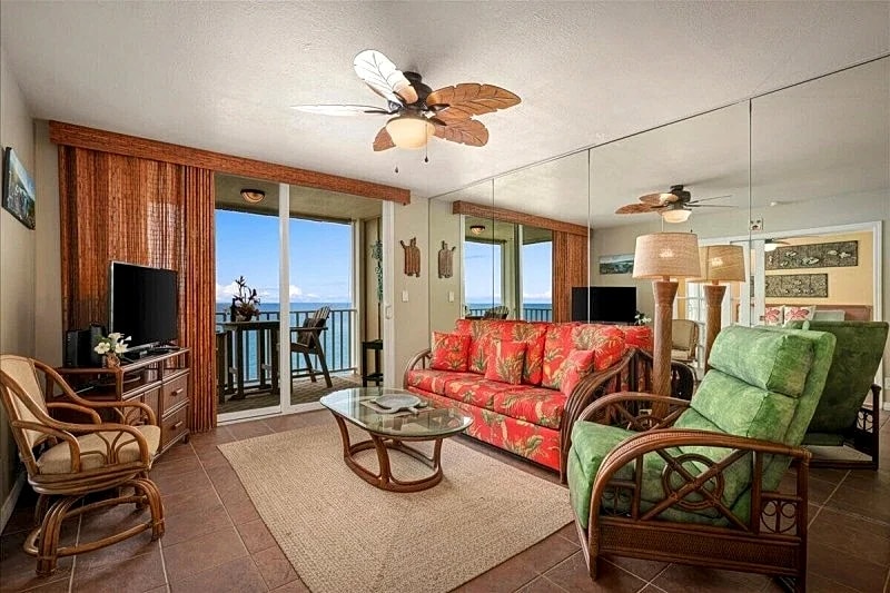 Hale Kona Kai 404 - Find your Beach with Kona Beach Properties