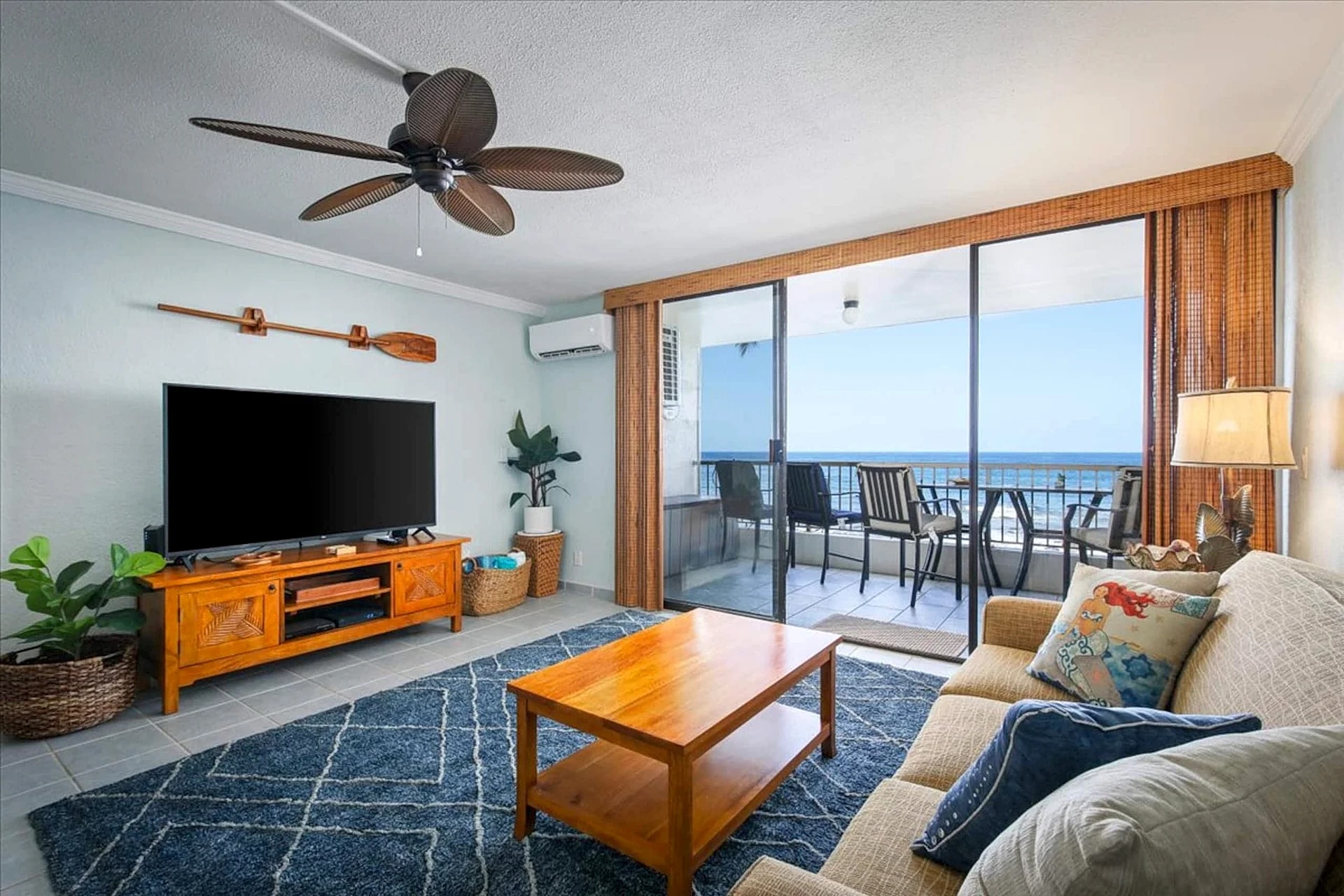 Kona Reef A-24 - Oceanfront Condo with Sunset Views