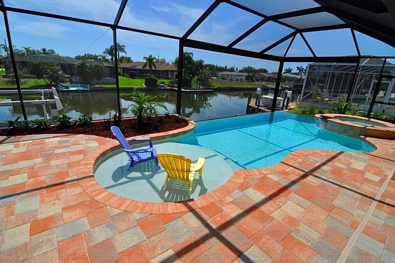 VILLA KAPALUA: South Facing with direct access to the Gulf of Mexico in Cape Coral, Florida, United States — photo 3
