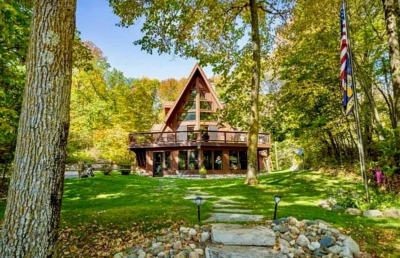Chalet-Style Architectural Home on Star Lake - Crosslake in Crosslake, Minnesota, United States — photo 1