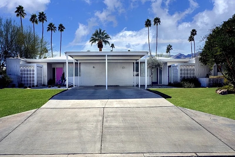 Mid Century Luxury Canyon View Villa | Palm Springs Vacation Rental in Palm Springs, California, United States — photo 2
