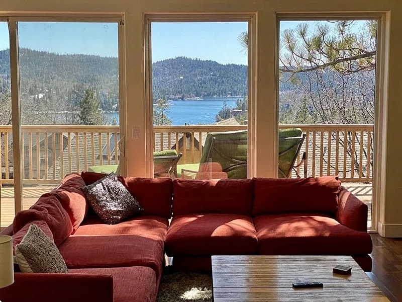 Modern 6 bedroom retreat, stunning lake views, close to village! in Lake Arrowhead, California, United States — photo 3