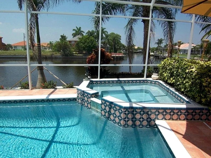 Villa Lady Jane 1049 - SE Cape Coral 3b 2ba Gulf Access, Pool & Spa Boat Dock Bicycles in Cape Coral, Florida, United States — photo 5