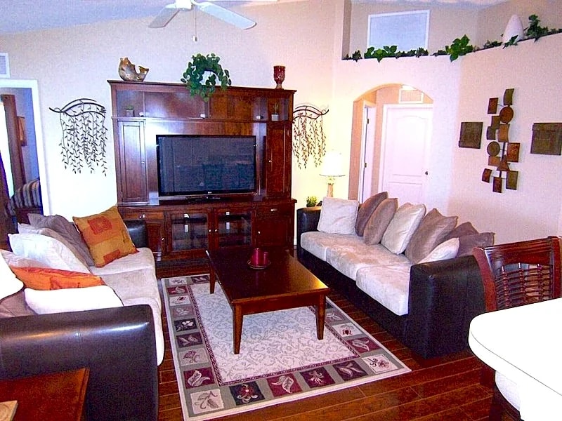 Villa Sea Star 1006 NE Cape Coral 3br /ba heated Pool and Spa off water in Cape Coral, Florida, United States — photo 5