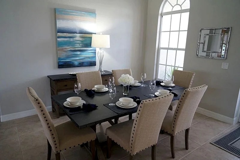 Villa Capri 1016 SW Cape Coral 3b 2ba luxury home electric heated salt water pool and spa in Cape Coral, Florida, United States — photo 3