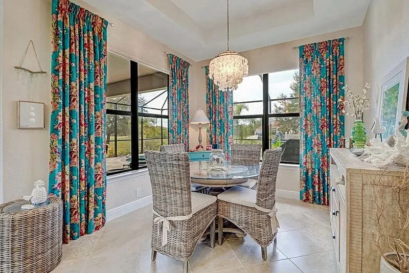 Villa Corinne - 3 Bedroom 2 Bath electric heated Pool in Cape Coral, Florida, United States — photo 5