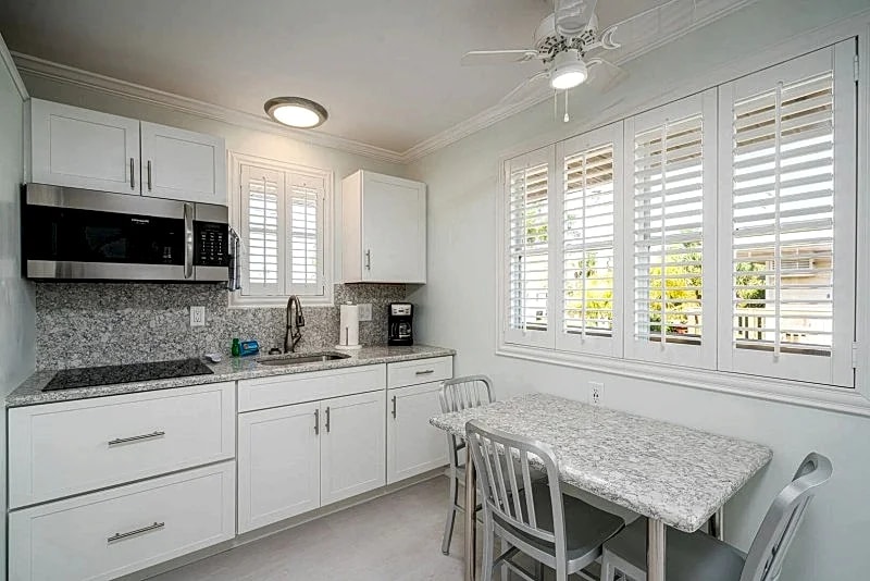 Riptide # 12 - 711 Estero Blvd | Coastal Vacation Properties in Fort Myers Beach, Florida, United States — photo 4