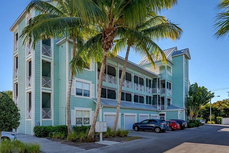 Beachwalk Efficency - 27991 Largay Way | Coastal Vacation in Bonita Springs, Florida, United States — photo 3