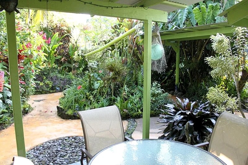 Rain Forest Apartment! Hilo Vacation Home Rentals in Hilo, Hawaii, United States — photo 2