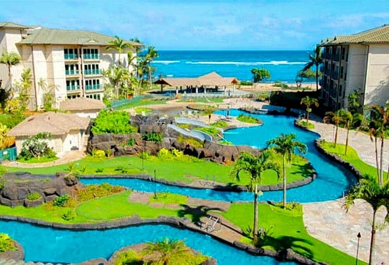 Kapaa 2 BR w/AC Vacation Home on the beach! king, 2 full beds, sofabed in Kapaa, Hawaii, United States — photo 4