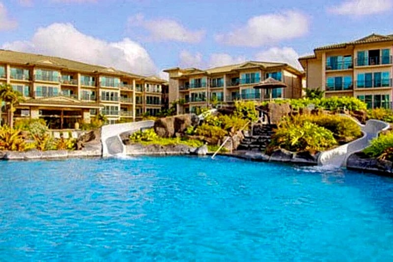 Kapaa 2 BR w/AC Vacation Home on the beach! king, 2 full beds, sofabed in Kapaa, Hawaii, United States — photo 5