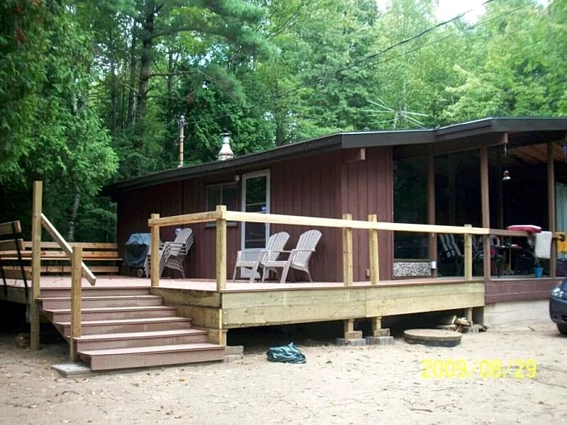 Ontario, Ipperwash Beach Cottage