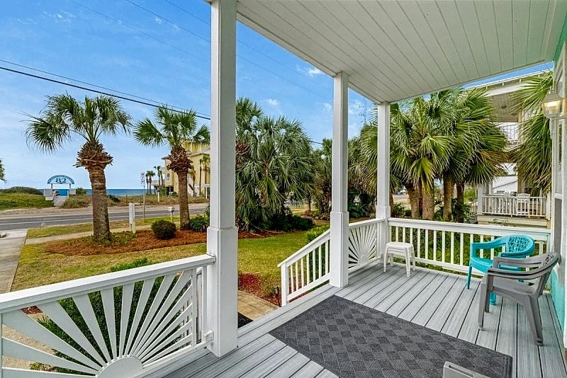 Private Pool! Directly Across the Street from Beach Access #82! Fall Specials! in Panama City Beach, Florida, United States — photo 4