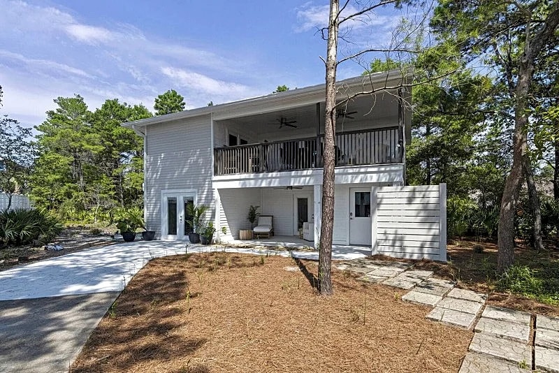Coconut Castle: Private Pool/Spa, Pool Table, WIFI, Pet Friendly, Gas Grills in Santa Rosa Beach, Florida, United States — photo 2