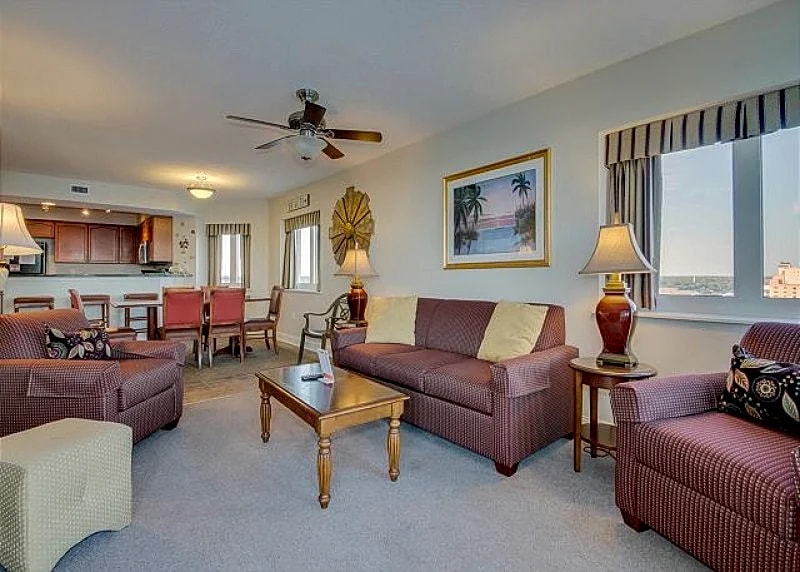 Spacious oceanfront, corner unit + FREE DAILY ACTIVITIES! in North Myrtle Beach, South Carolina, United States — photo 5