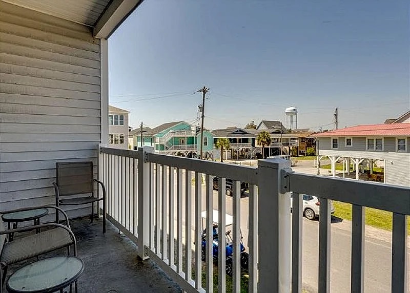 Spacious 2 story condo on the 2nd row + FREE DAILY ACTIVITIES!!! in North Myrtle Beach, South Carolina, United States — photo 4