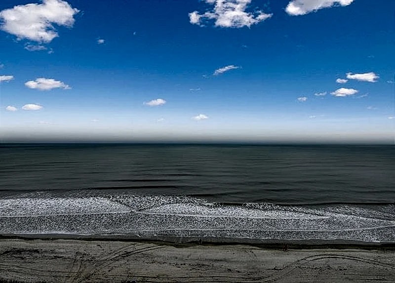 Recently Updated, Wonderful Oceanfront Views + FREE DAILY ACTIVITIES! in North Myrtle Beach, South Carolina, United States — photo 4