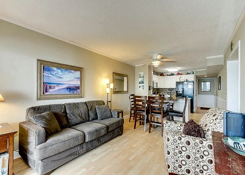 Beautiful Oceanfront Condo + FREE DAILY ACTIVITIES! in North Myrtle Beach, South Carolina, United States — photo 4