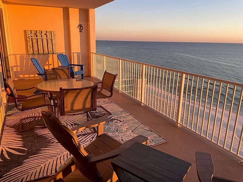 Condo on the Beach! Sleeps 6! Best Reviews! Many Extras to feel at home! in Panama City Beach, Florida, United States — photo 2