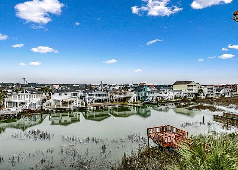 Spacious Condo overlooking the inlet + FREE DAILY ACTIVITIES! in North Myrtle Beach, South Carolina, United States — photo 4