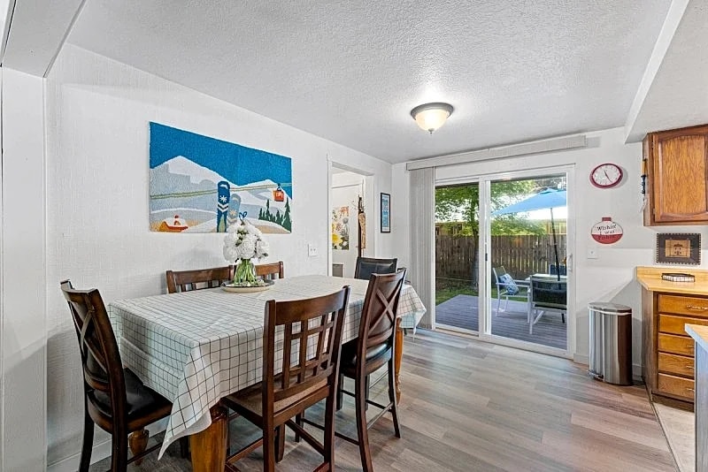 New! Break at 208, walk to lake, park, downtown, hospital - pet-friendly in McCall, Idaho, United States — photo 3