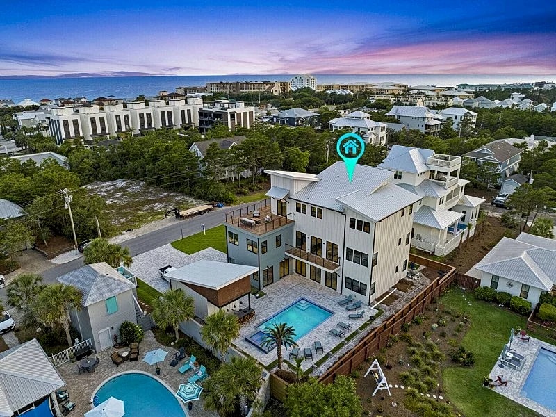 Emerald Palace | Pool | Hot Tub | Game Room | Weddings | Movie Room in Santa Rosa Beach, Florida, United States — photo 2