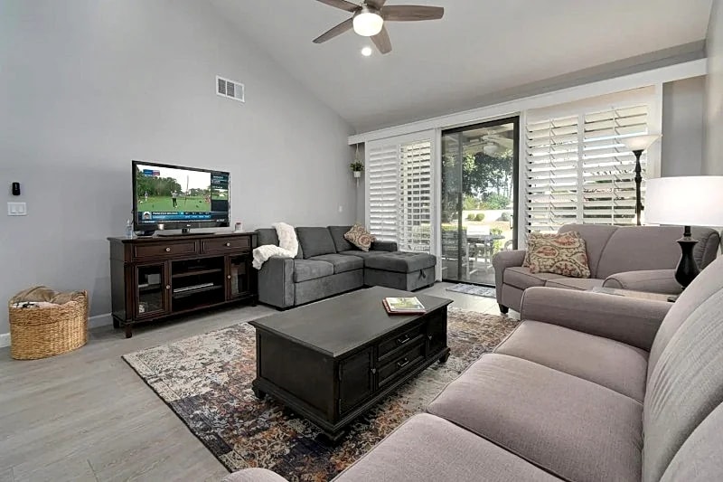 Monterey Country Club, Luxurious remodel*37 pools in Palm Desert, California, United States — photo 3