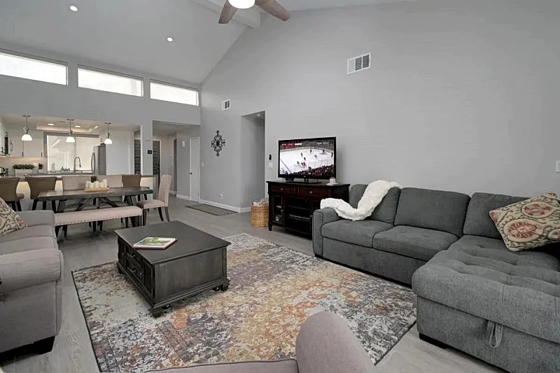 Monterey Country Club, Luxurious remodel*37 pools in Palm Desert, California, United States — photo 2